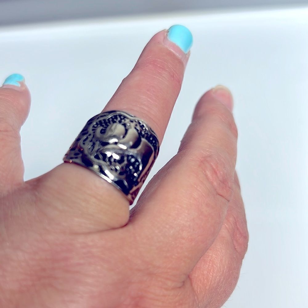 Elephant Ring 